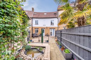 Photo 1- click for photo gallery